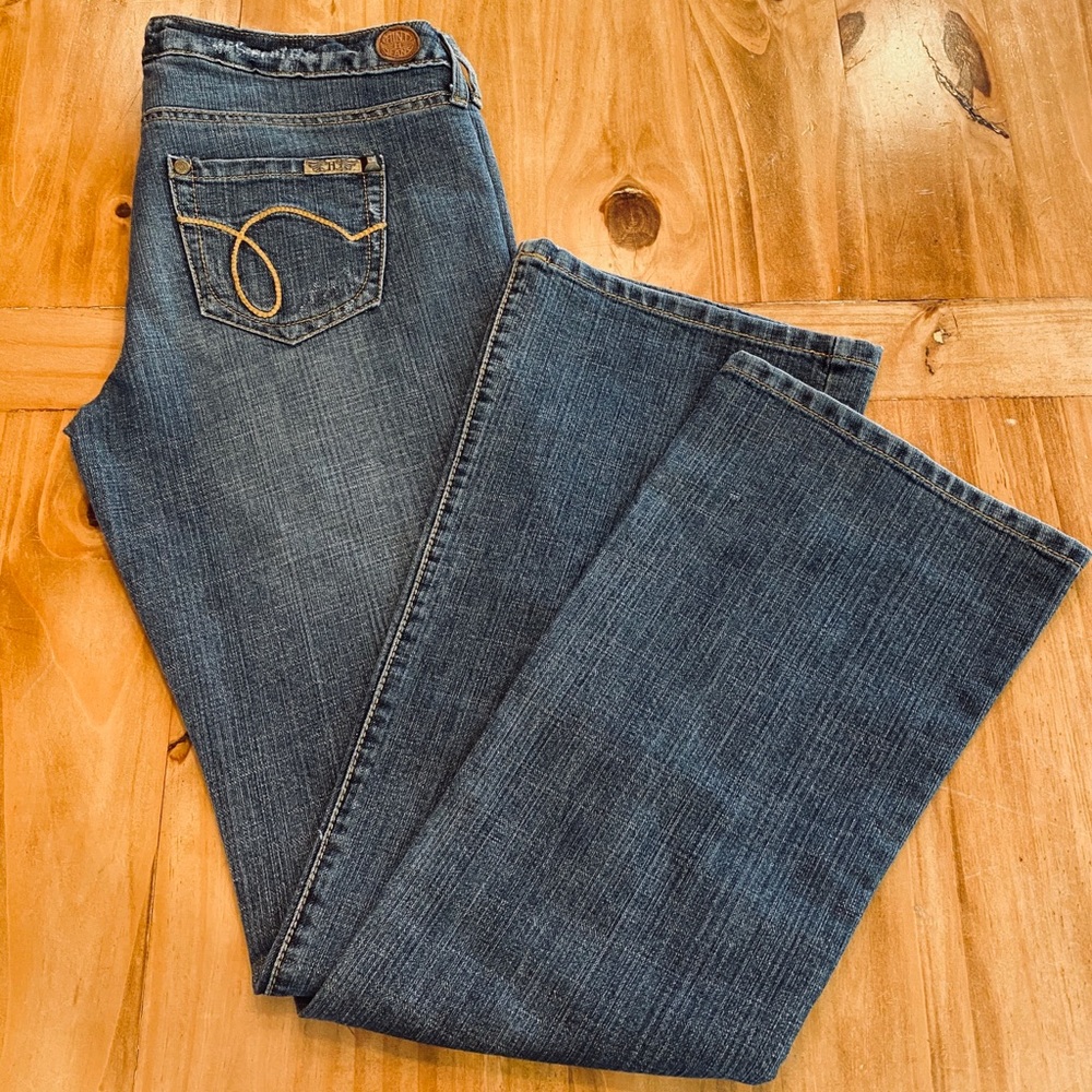 HINT Jeans - Distressed Stretch Denim - Size 9